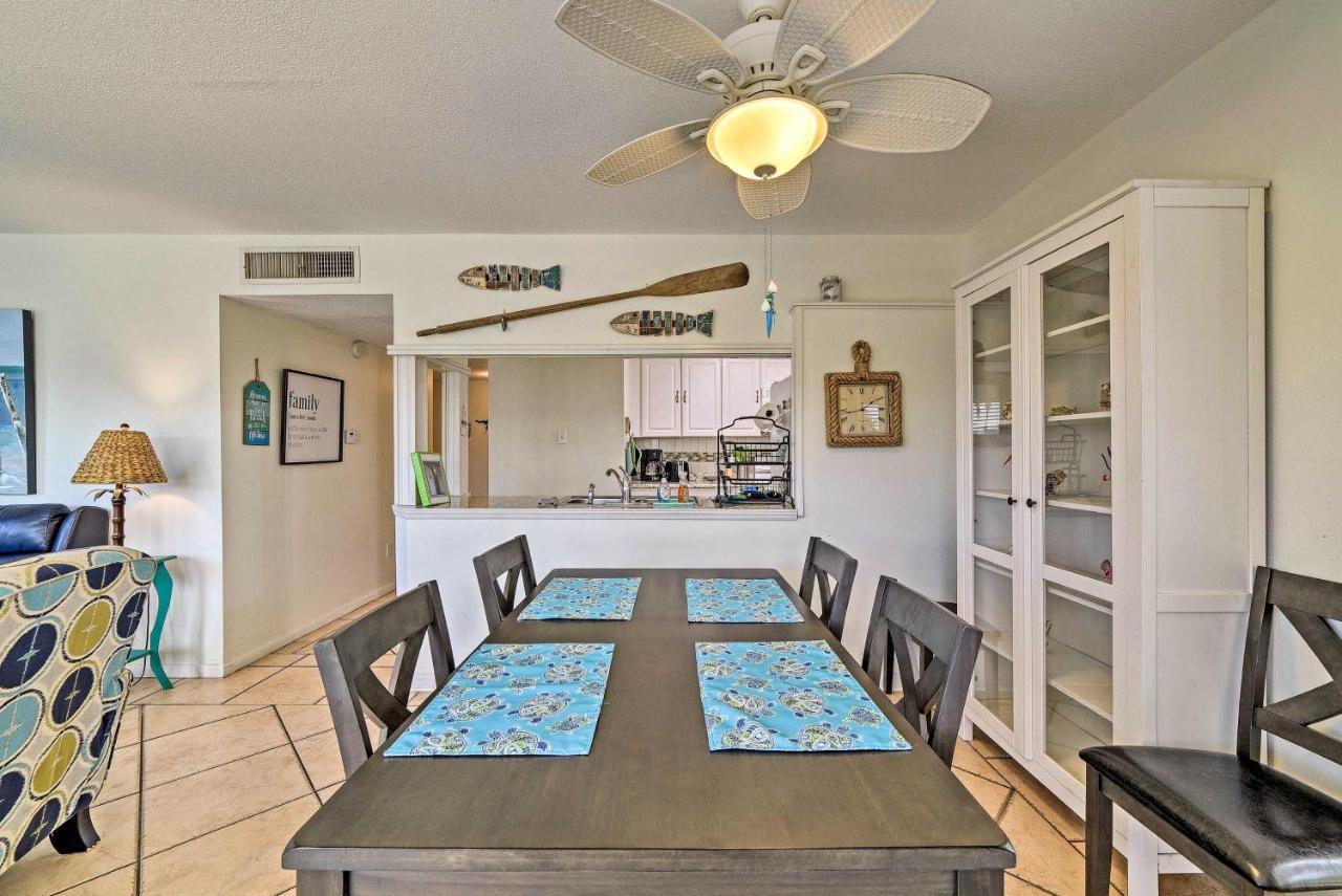 Breezy Corpus Christi Condo With Deck And Fishing Dock Экстерьер фото
